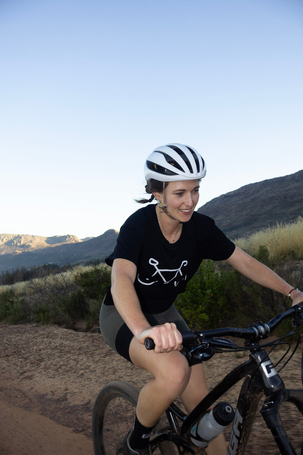 'BIKE RACK' WOMEN'S FITTED TEE